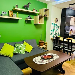 Luxury Oasis In Absolute Center Of Apartamento